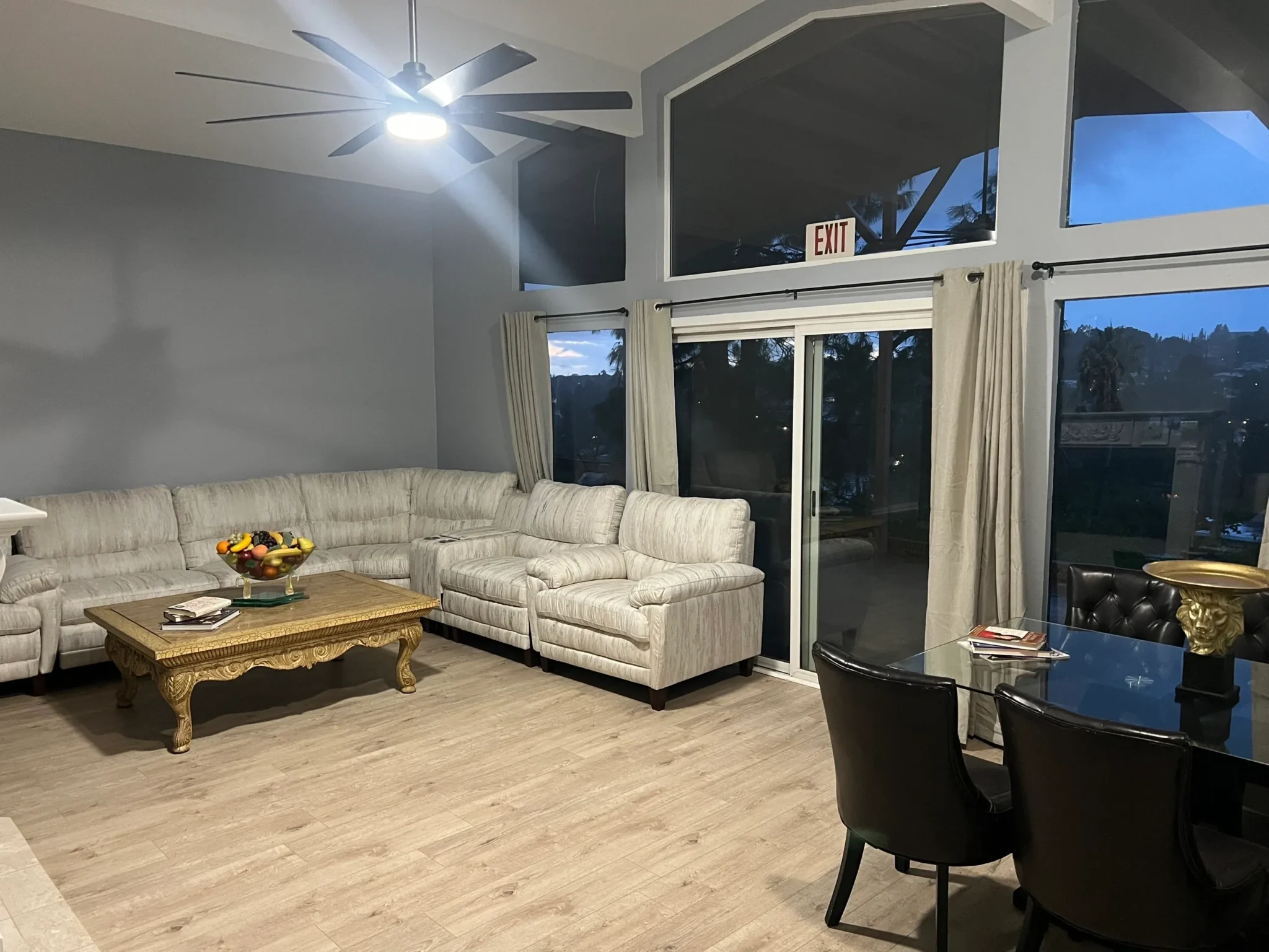 rs=w 2560,h 1920 (51)